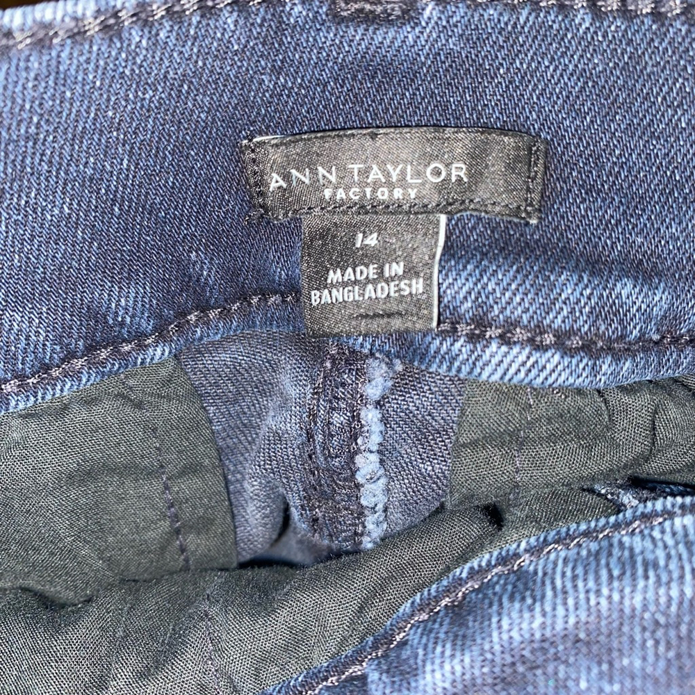 Women's Ann Taylor Dark Blue Denim Jeans Size 14 - Picture 7 of 9